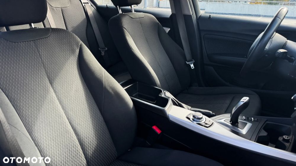 BMW Seria 1 118d - 5