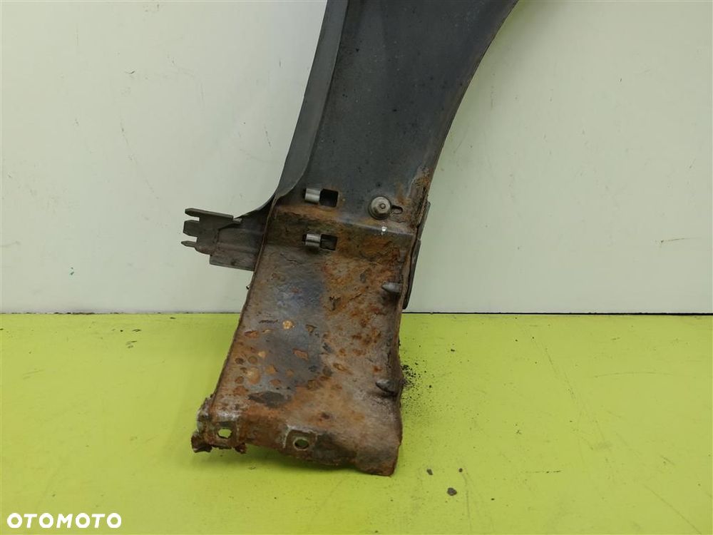 Błotnik przedni lewy Audi A4 B5 1995-2001 GRANATOWY - 3