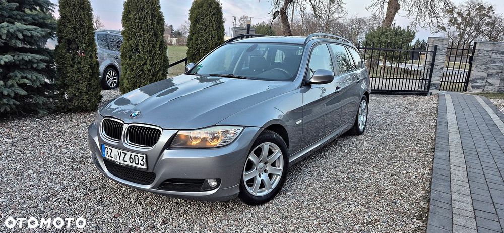 BMW Seria 3 320i Edition Lifestyle