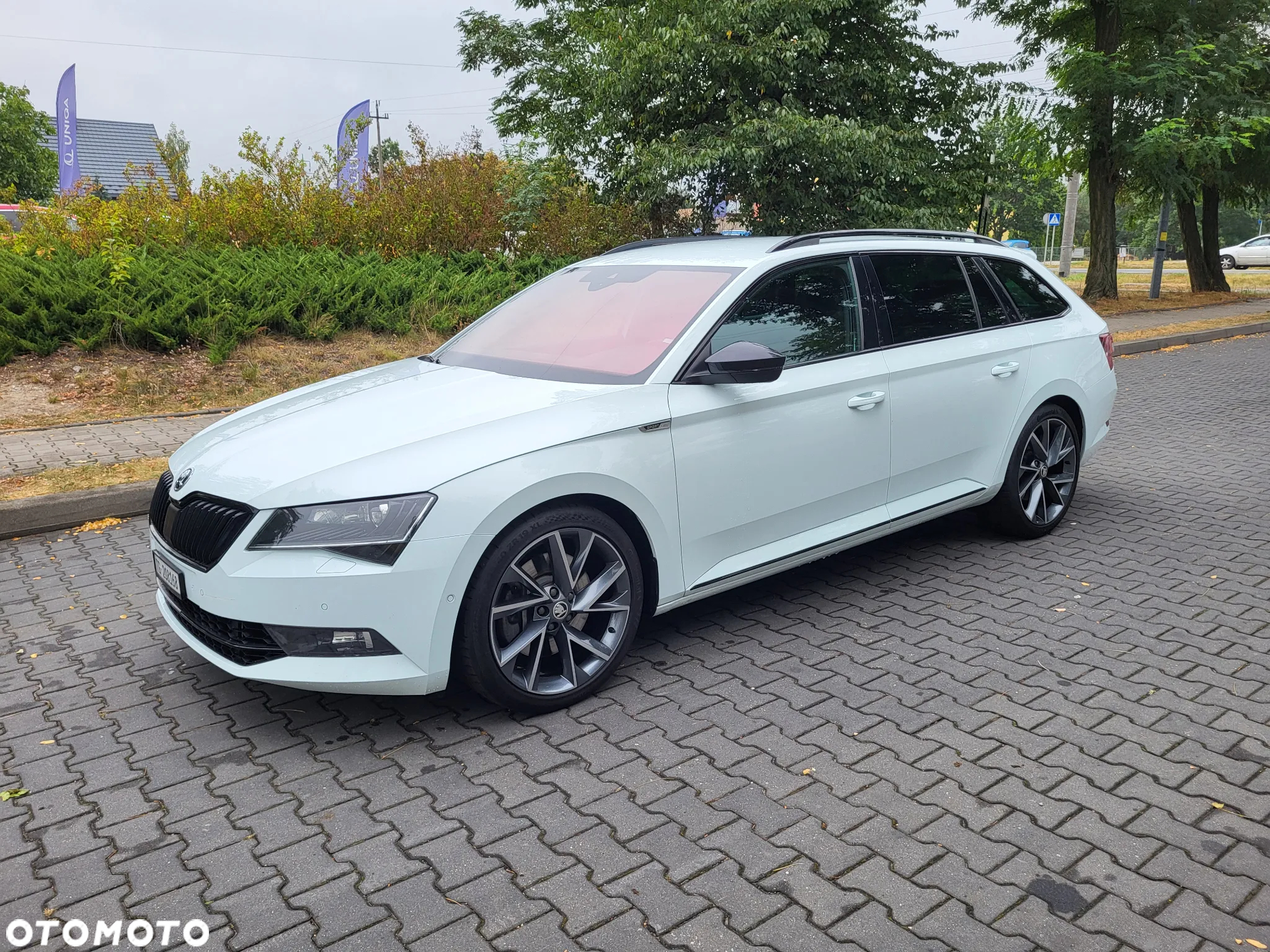 Skoda Superb 2.0 TSI 4x4 DSG Sportline - 2