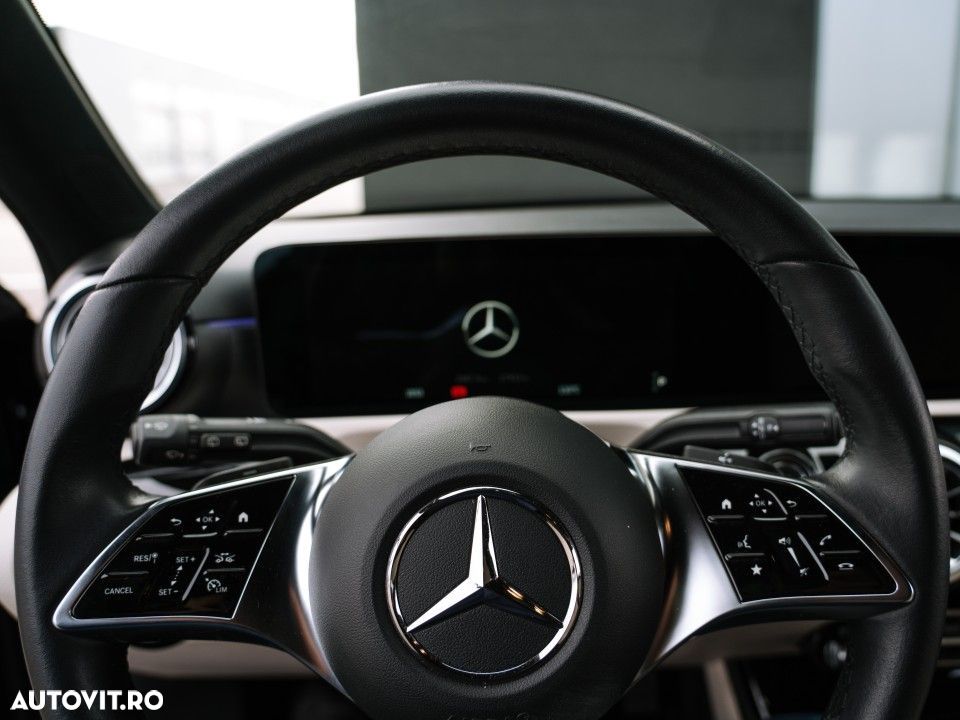 Mercedes-Benz A 180 - 10