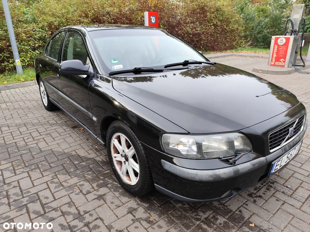 Volvo S60 2.4 D5 - 1