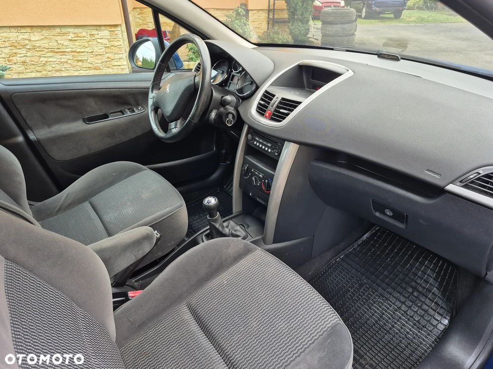 Peugeot 207 1.4 HDi Trendy - 8
