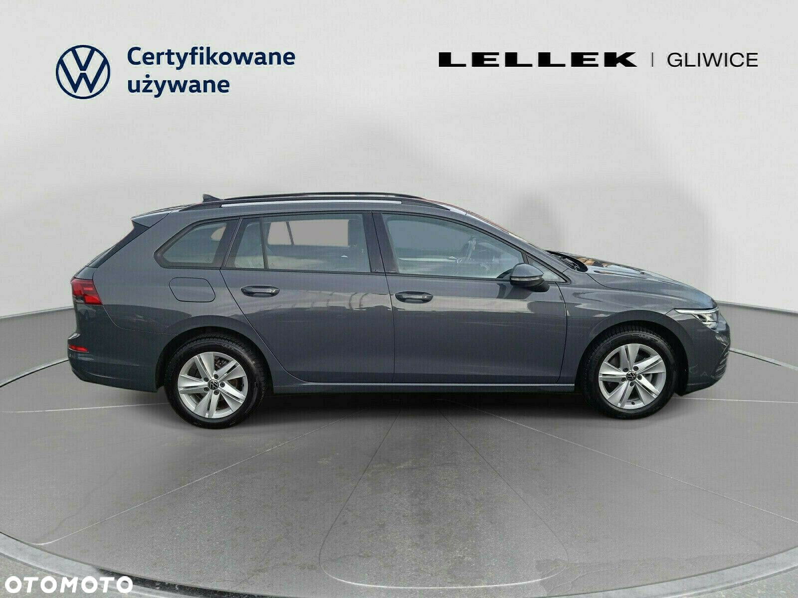 Volkswagen Golf - 4