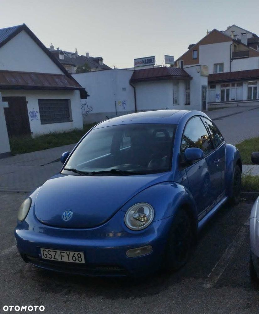 Volkswagen New Beetle - 3