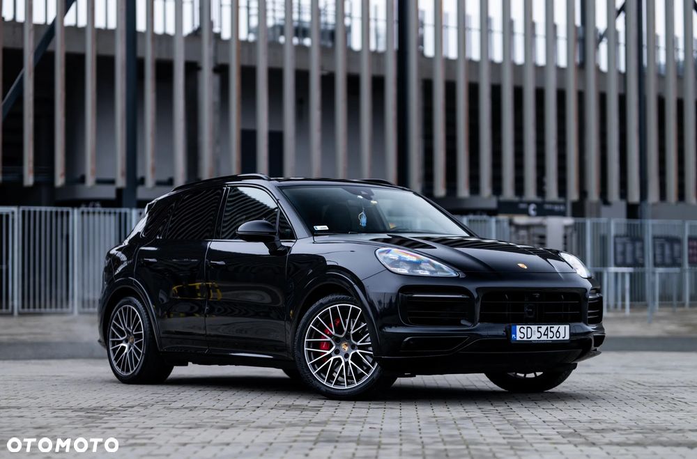 Porsche Cayenne - 3