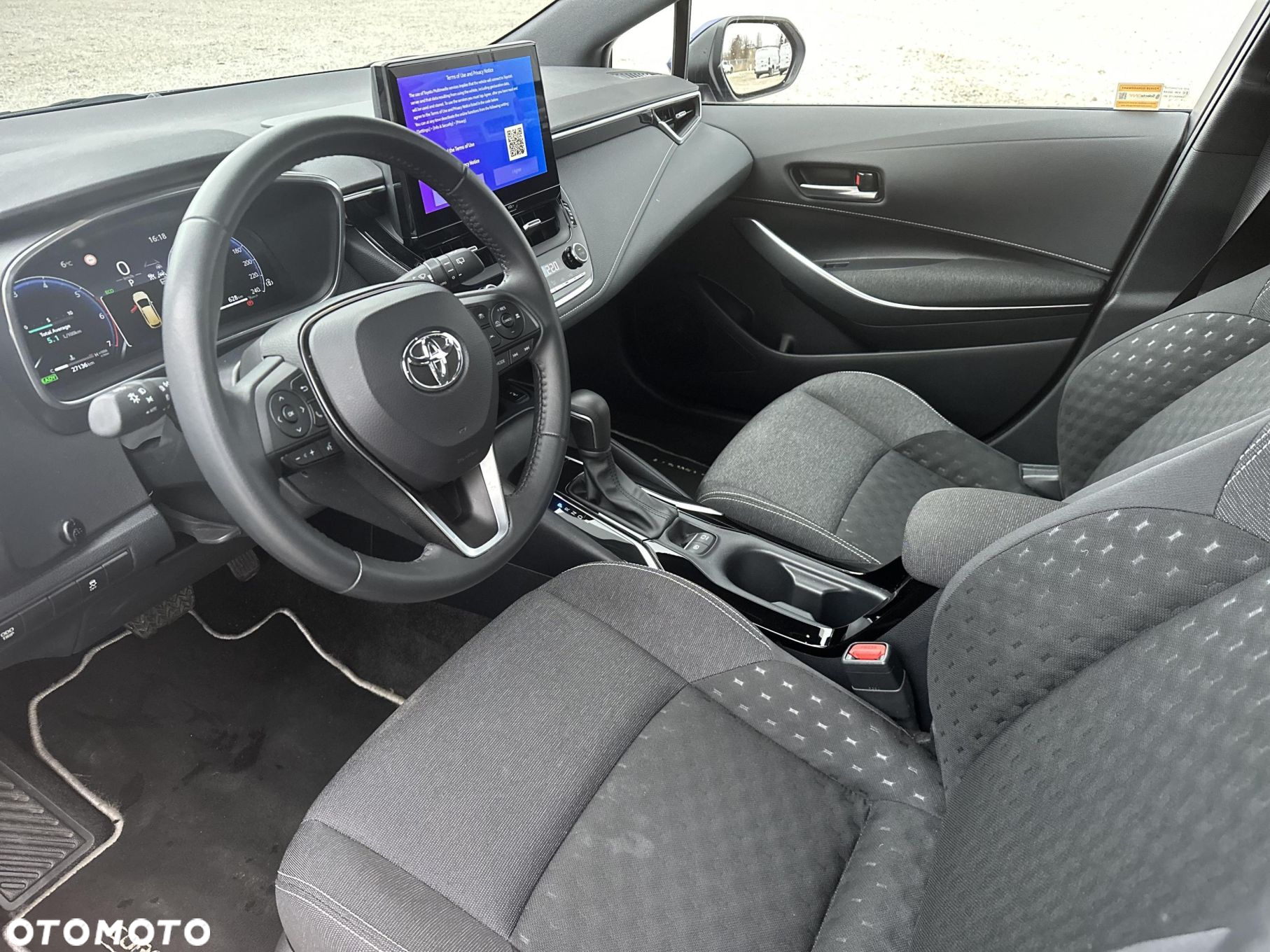 Toyota Corolla - 10