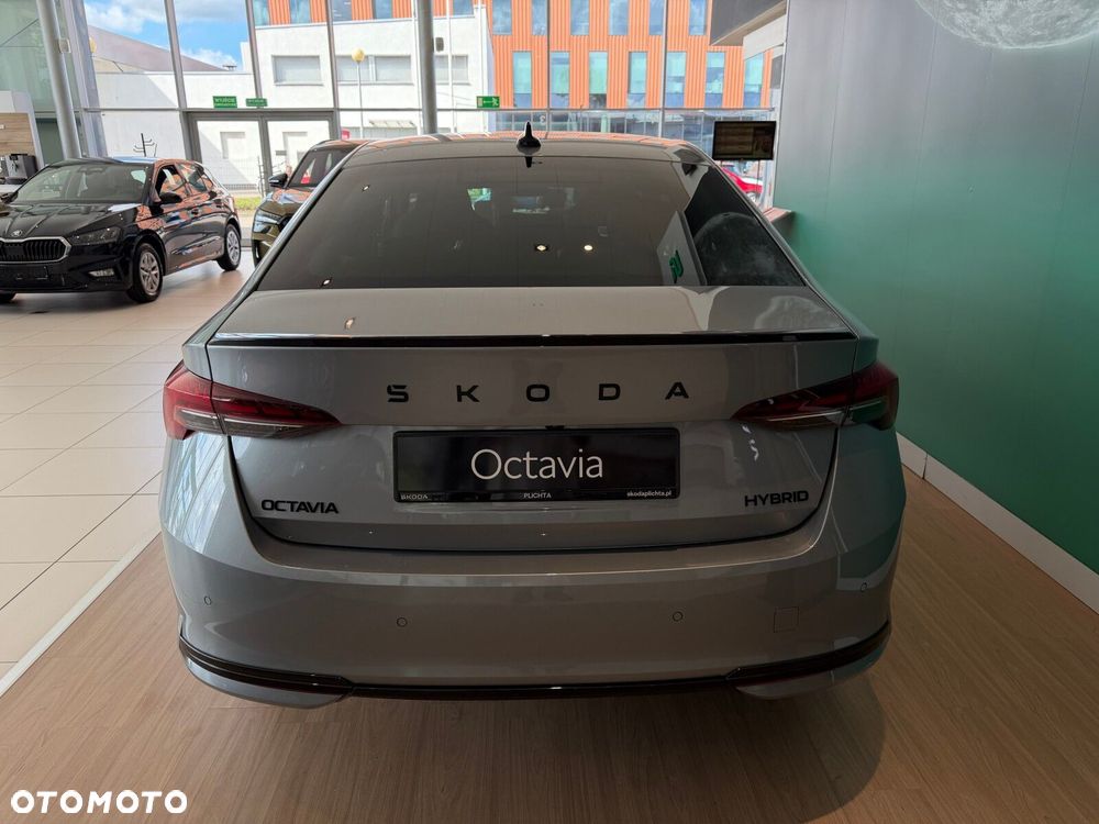Skoda Octavia 1.5 TSI mHEV Sportline DSG - 7