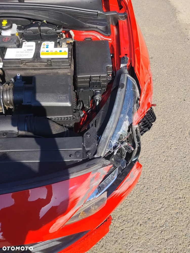 Hyundai i30 1.5 DPI Smart - 12