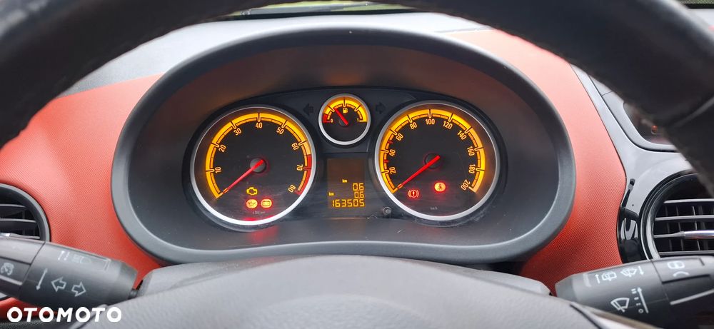 Opel Corsa 1.2 16V Edition - 12