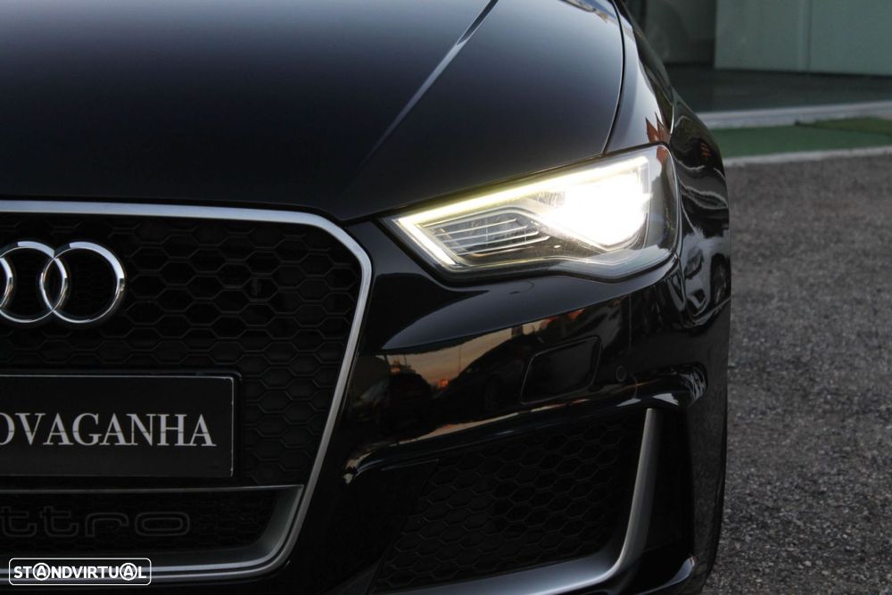 Audi RS3 Sportback 2.5 TFSI quattro S tronic - 29