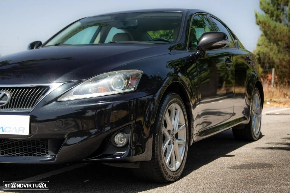 Lexus IS 200 d P.Executive 6G - 9
