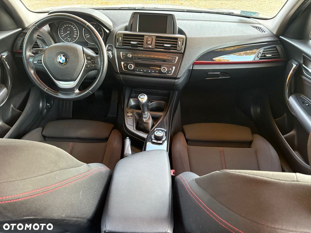 BMW Seria 1 118d Sport Line - 9