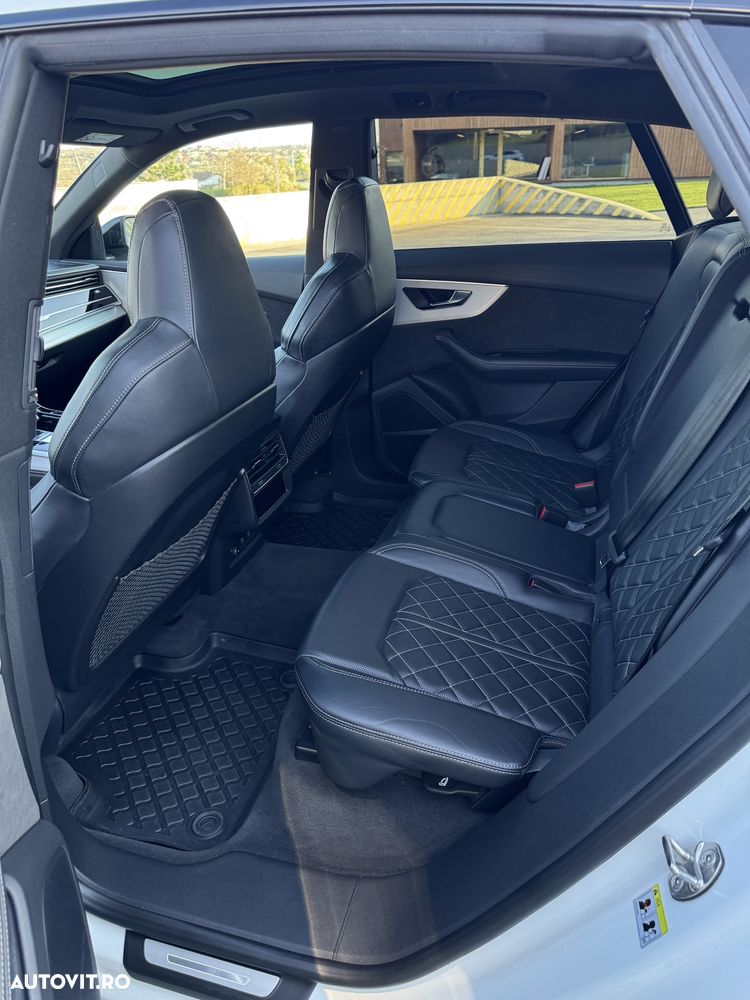 Audi Q8 3.0 55 TFSI quattro Tiptronic MHEV - 17