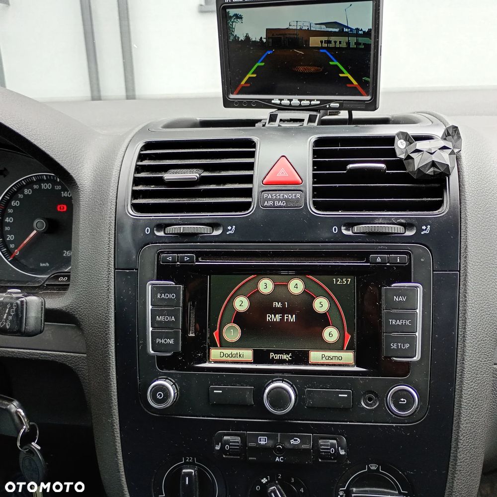 Volkswagen Golf - 14