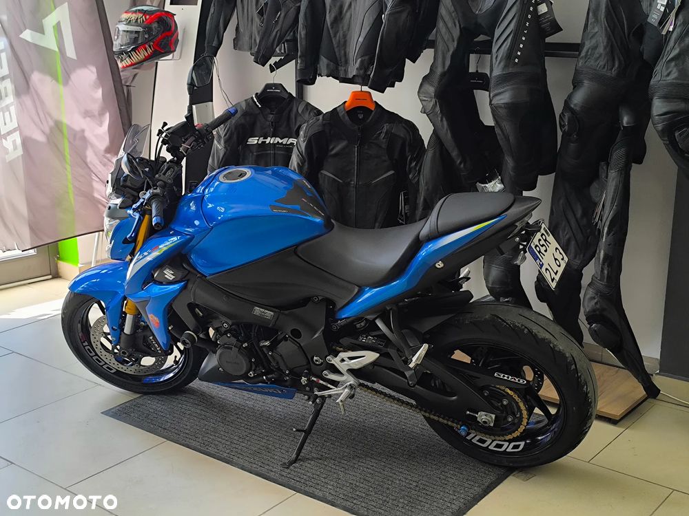 Suzuki GSX - 9