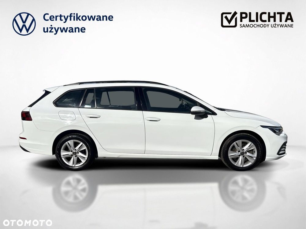 2021 Volkswagen Golf, photograph 6