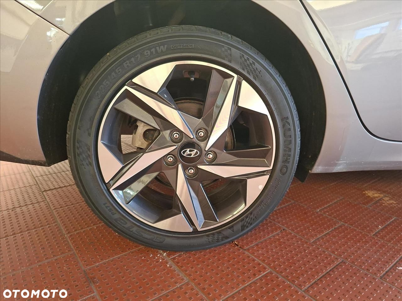 Hyundai Elantra 1.6 Smart - 9