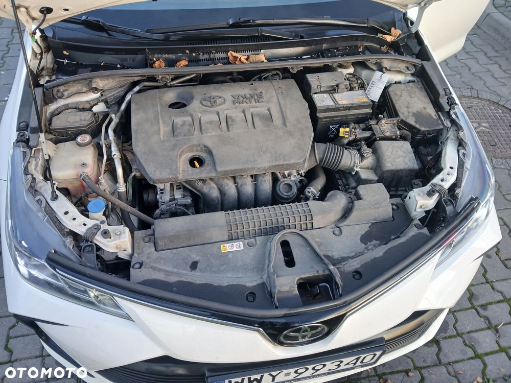 Toyota Corolla 1.6 Active - 6