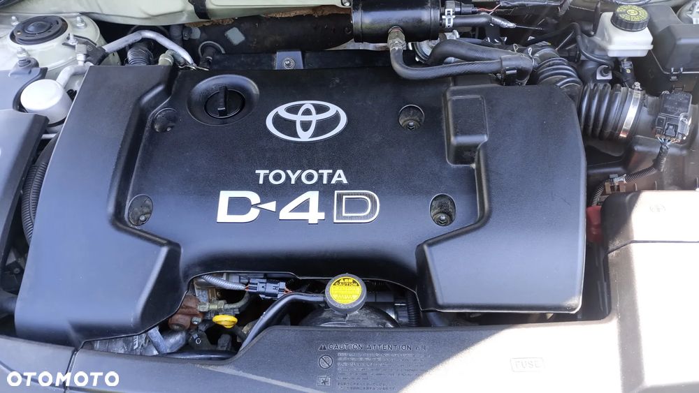 Toyota Avensis 2.0 D-4D Prestige - 12