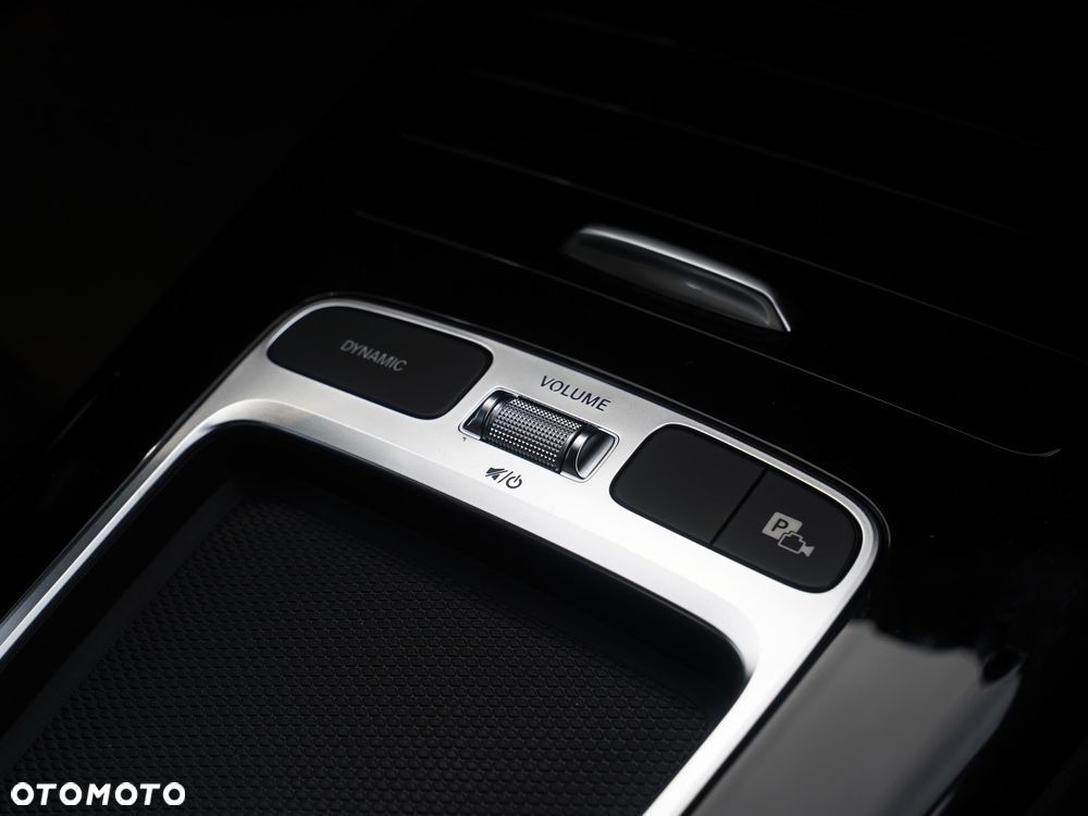 Mercedes-Benz CLA 200 mHEV AMG Line 7G-DCT - 12