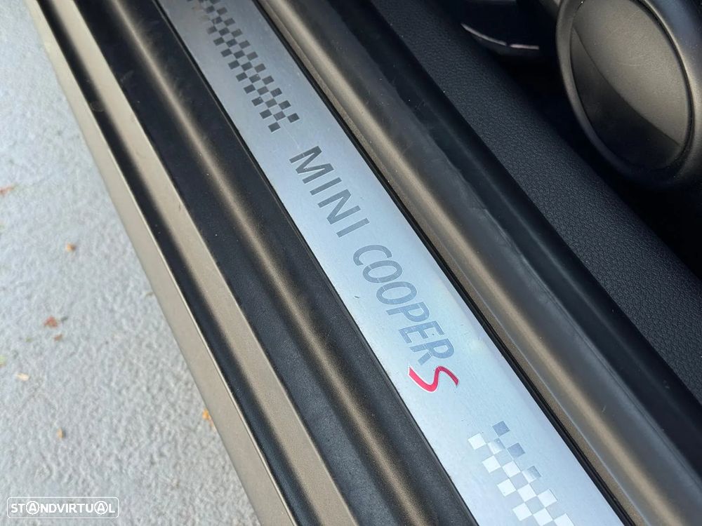 MINI Cabrio Cooper S Highgate - 8