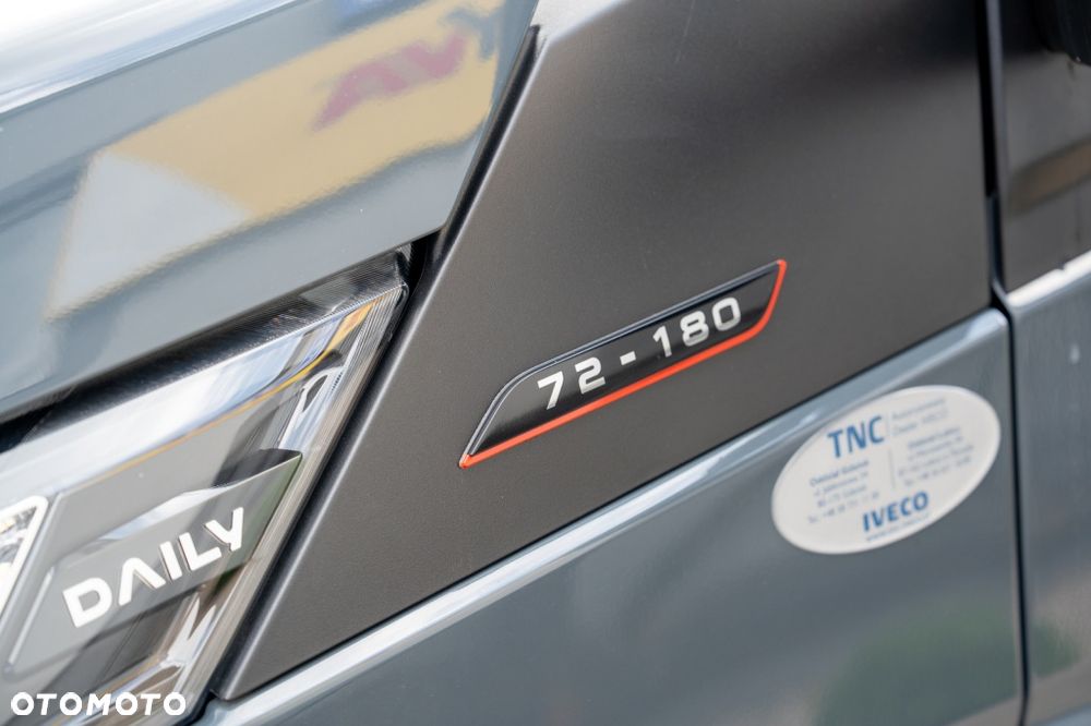 Iveco Daily 70C18 - 15