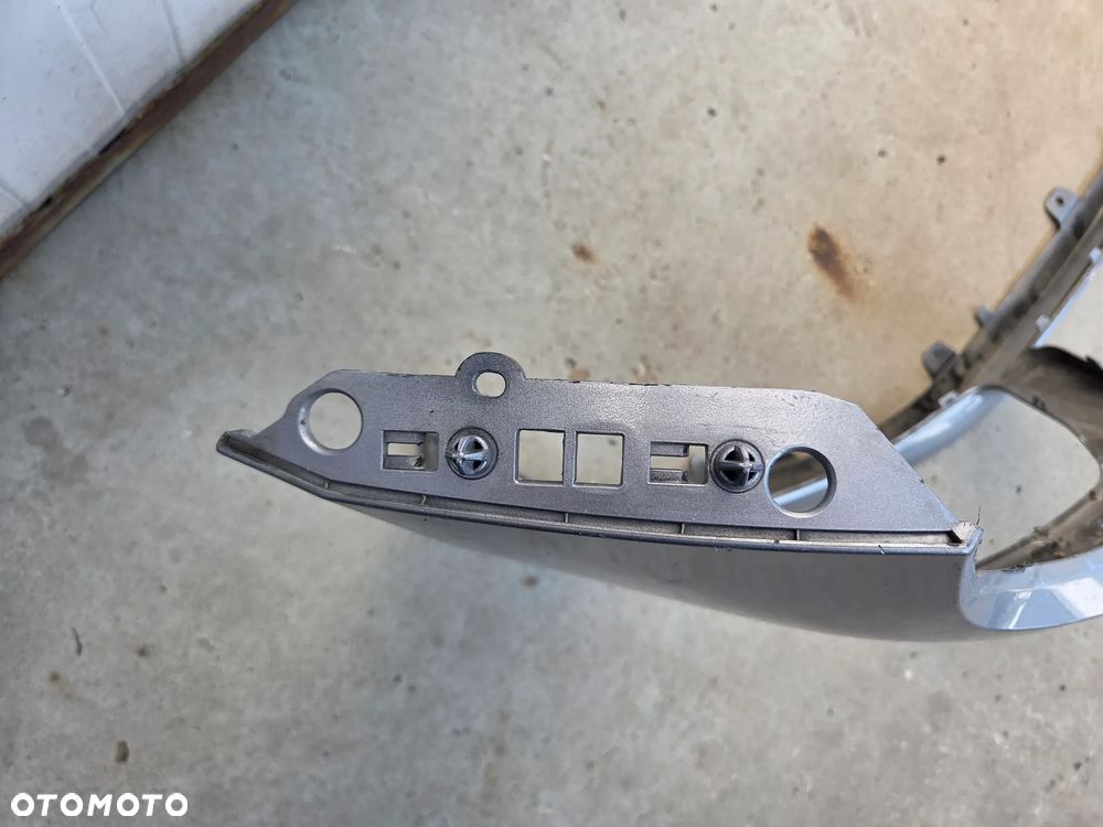 Zderzak przedni Peugeot 308 T9 LIFT - 16