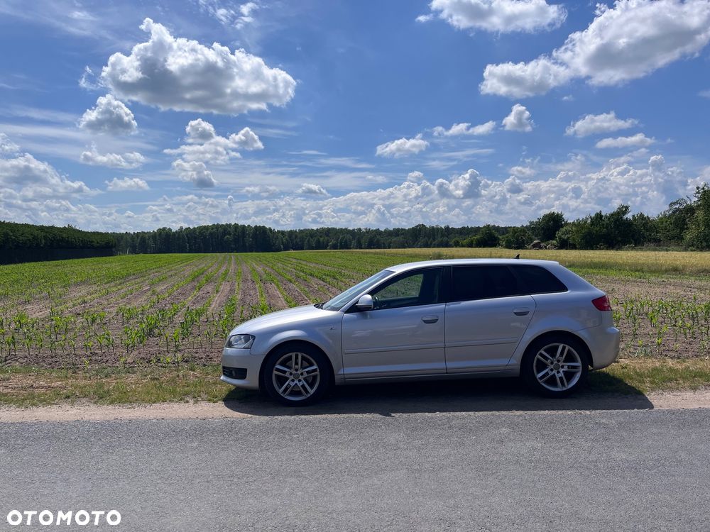 Audi A3 Sportback 2.0 TDI DPF Ambition - 4
