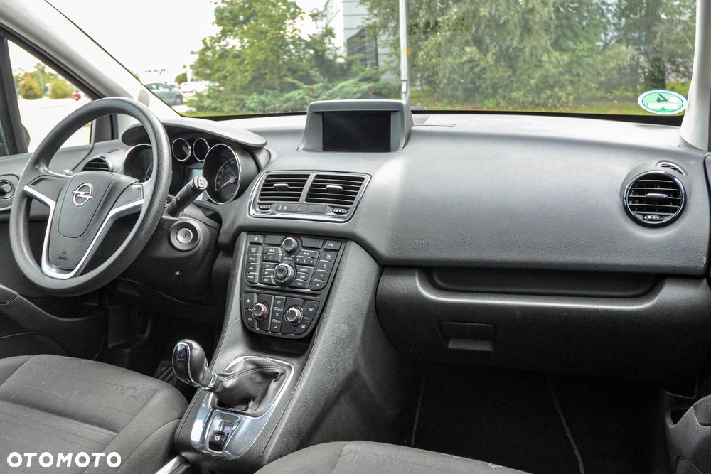 Opel Meriva - 10