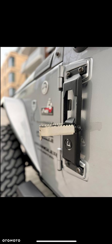 Jeep Wrangler 3.6 Unlim Black Edition II - 28