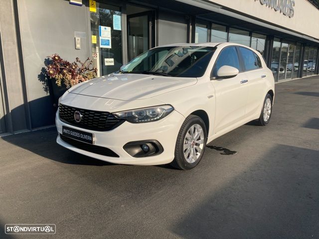 Fiat Tipo 1.3 M-Jet Easy - 1