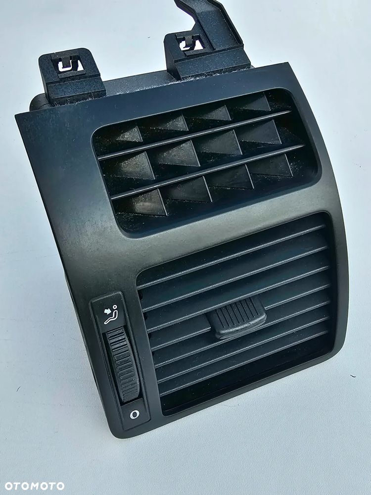 VW TOURAN KRATKI NAWIEWU PRAWA LUB LEWA - 1
