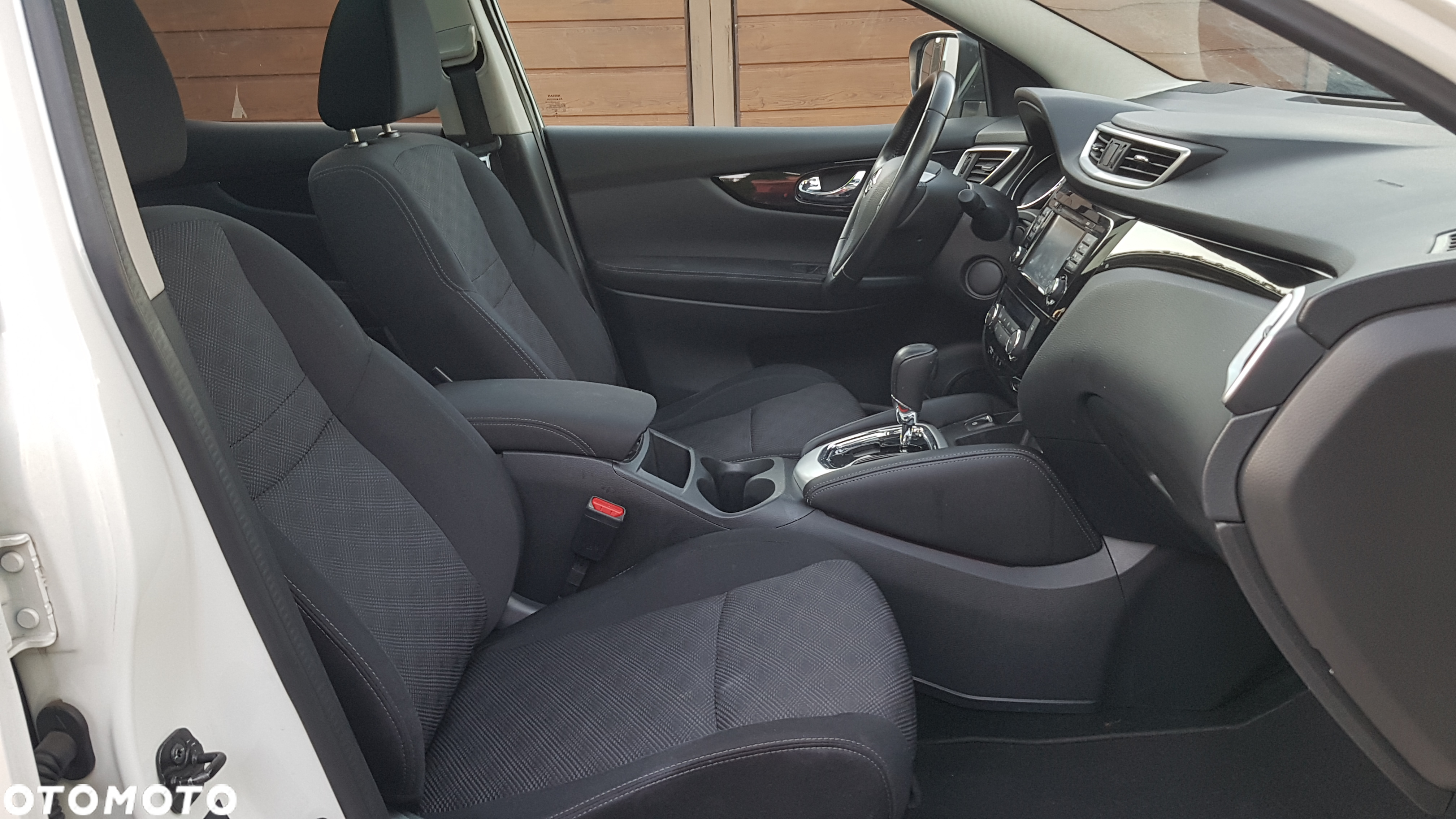 Nissan Qashqai 1.2 DIG-T Tekna Xtronic - 12