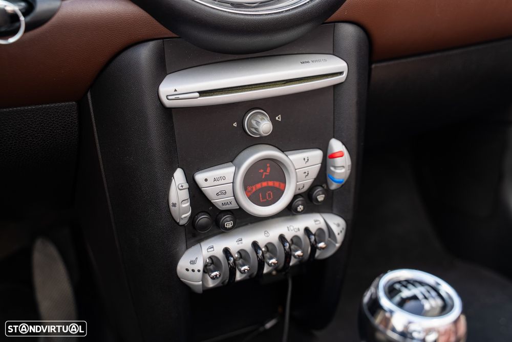 MINI Cabrio Cooper - 10