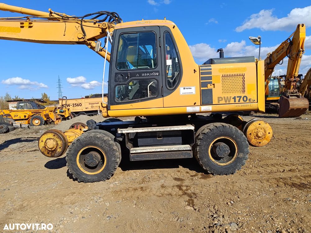 Komatsu PW170ES-6 - 9