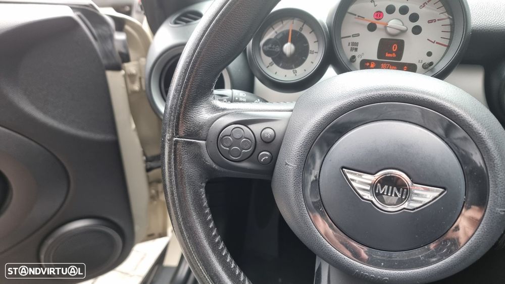 MINI Cabrio Cooper D - 17