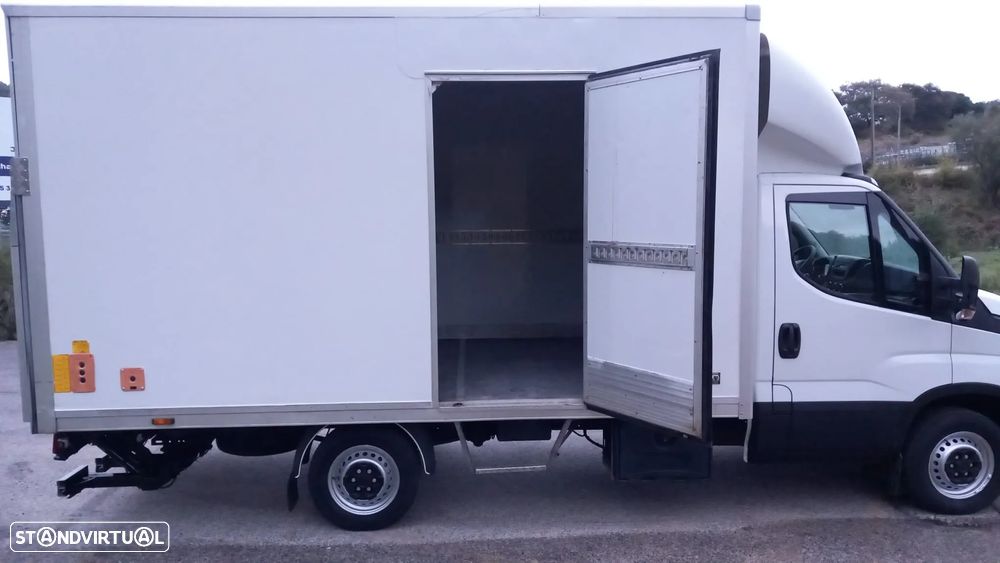 Iveco Daily 35 S14 2.3 D PLATAFORMA - 3