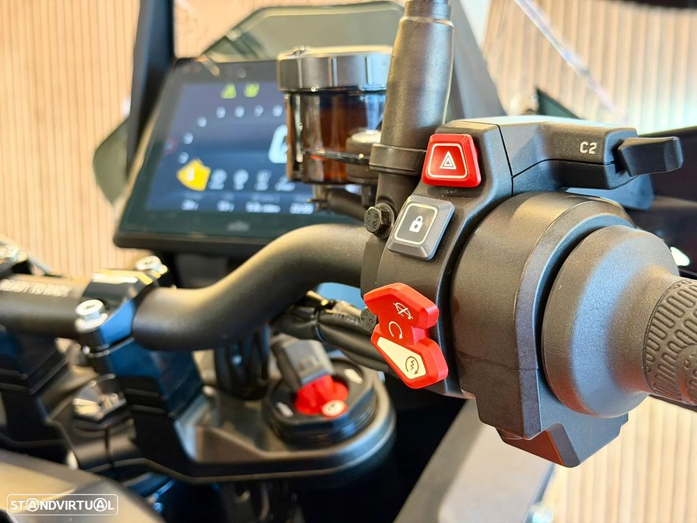 KTM 1290 Super Adventure - 30