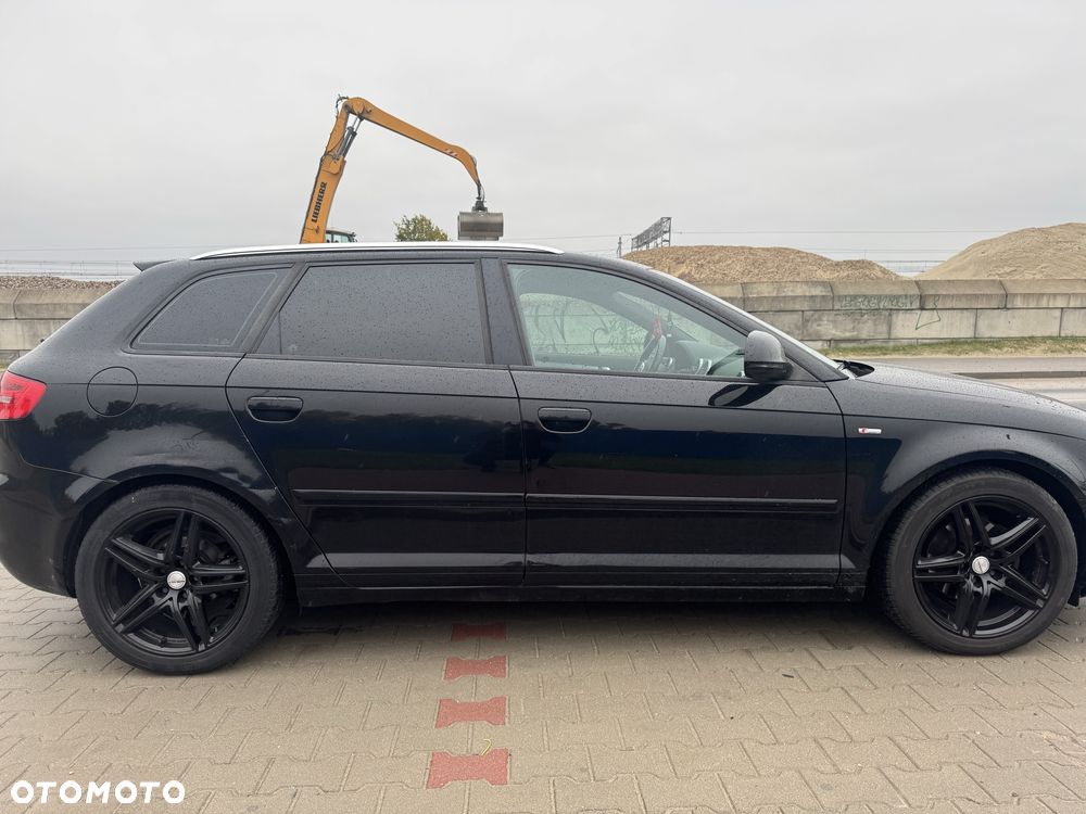 Audi A3 Sportback - 10