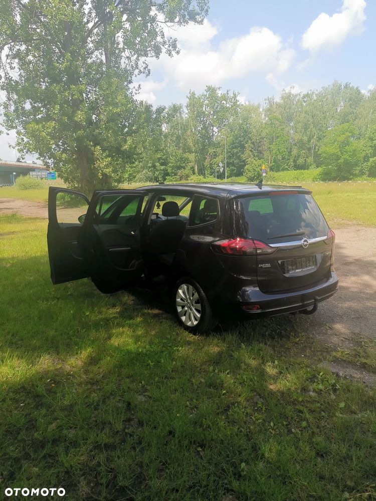 Opel Zafira - 32
