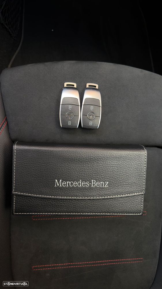 Mercedes-Benz A 250 e 8G-DCT AMG Line - 14
