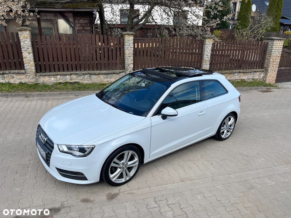 Audi A3 3-drzwiowe 1.4 TFSI S line Sportpaket - 2