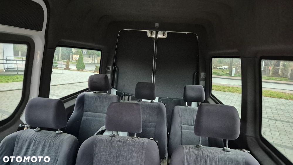Mercedes-Benz SPRINTER - 17