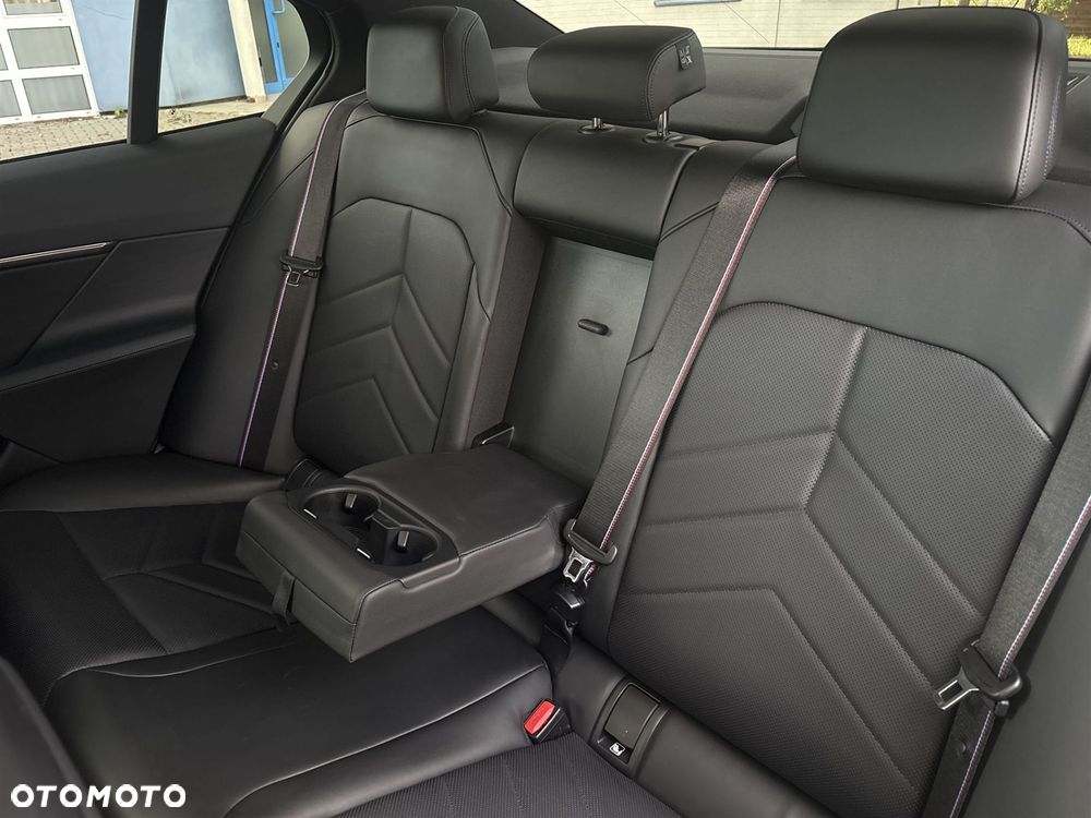 BMW Seria 5 - 24