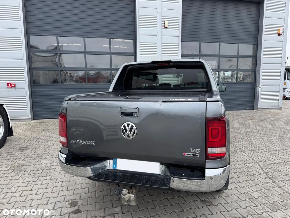 Volkswagen Amarok - 6