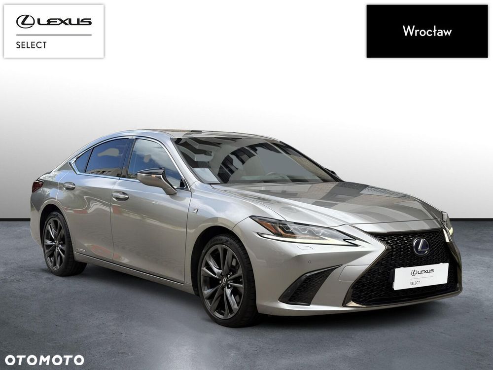 Lexus ES 300h F Sport - 8