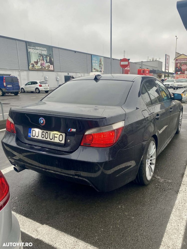 BMW Seria 5 520d Aut. - 7