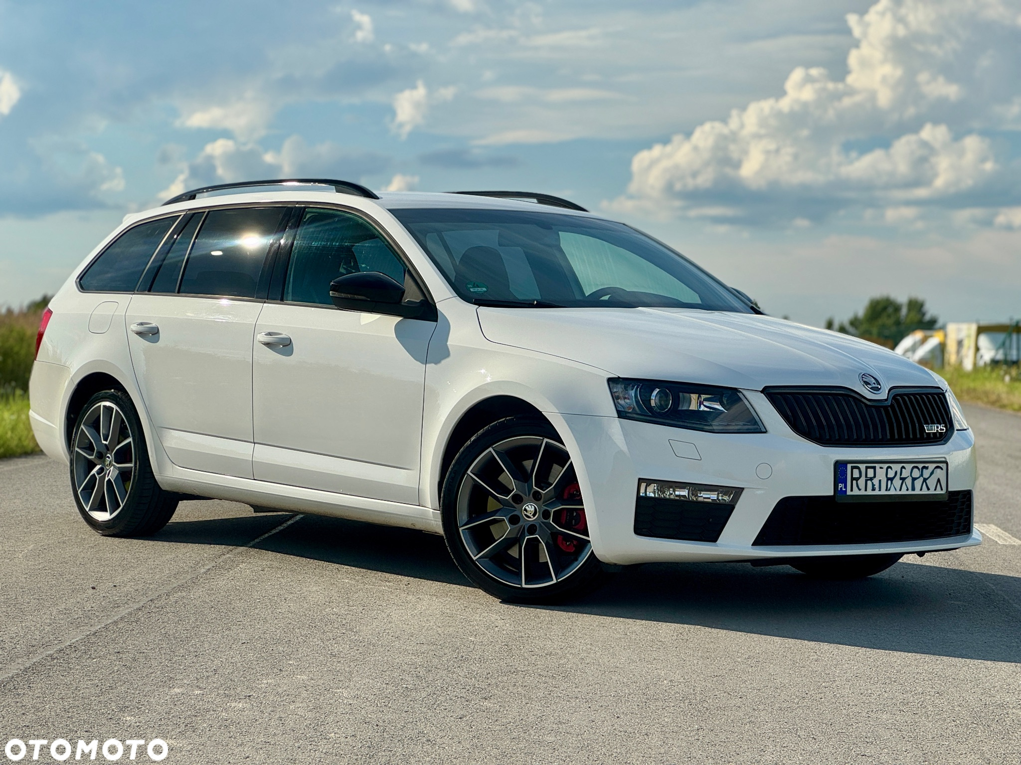 Skoda Octavia 2.0 TSI RS - 10