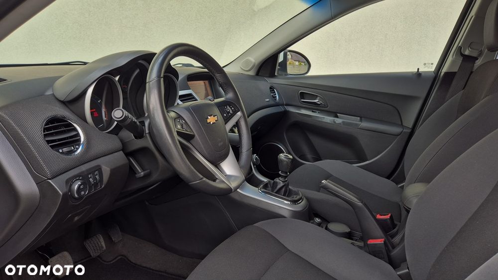 Chevrolet Cruze 1.6 LT+ - 13